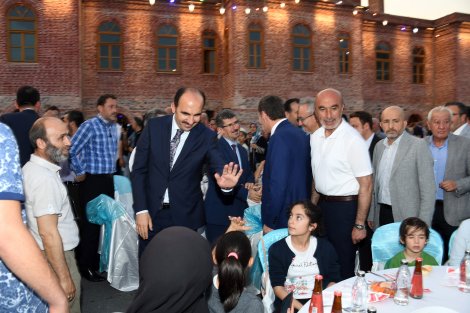 ist_10.jpg ist_10.jpg