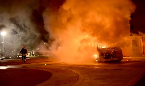 itfatat_b_2.jpg itfatat_b_2.jpg