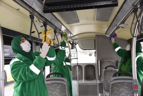 karantinaya-alinan-vatandaslari-tasiyan-otobuslerin-dezenfeksiyonu-yapildikarantinaya-alinan-vatandaslari-tasiyan-otobuslerin-dezenfeksiyonu-yapildi-002.jpg