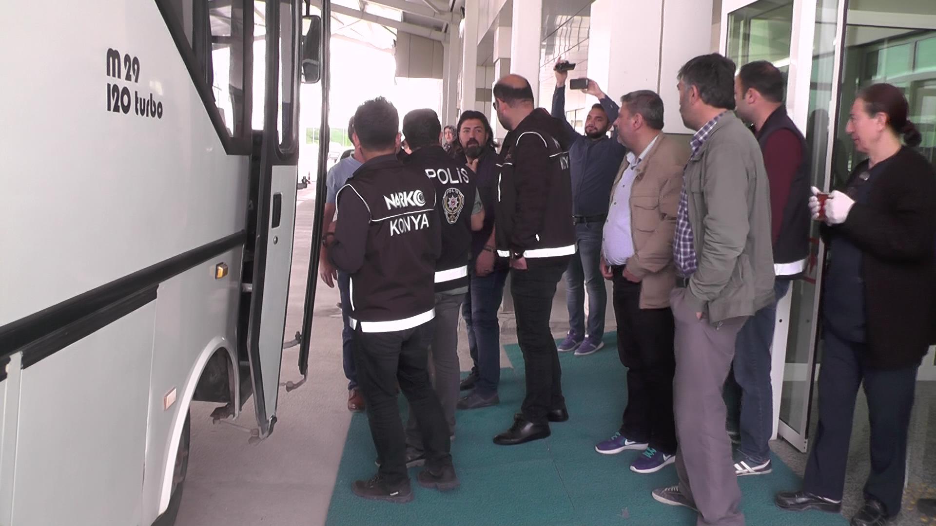 snapshot-00;00;43;02.jpg snapshot-00;00;43;02.jpg