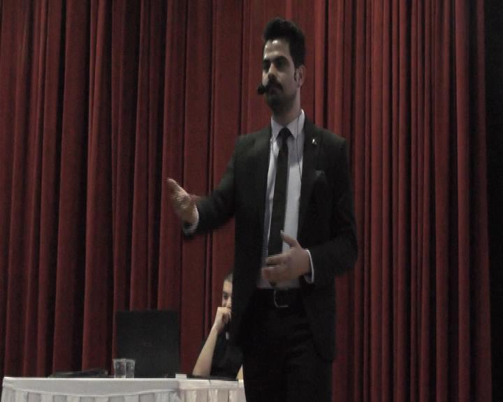 snapshot-00;03;46;13.jpg snapshot-00;03;46;13.jpg